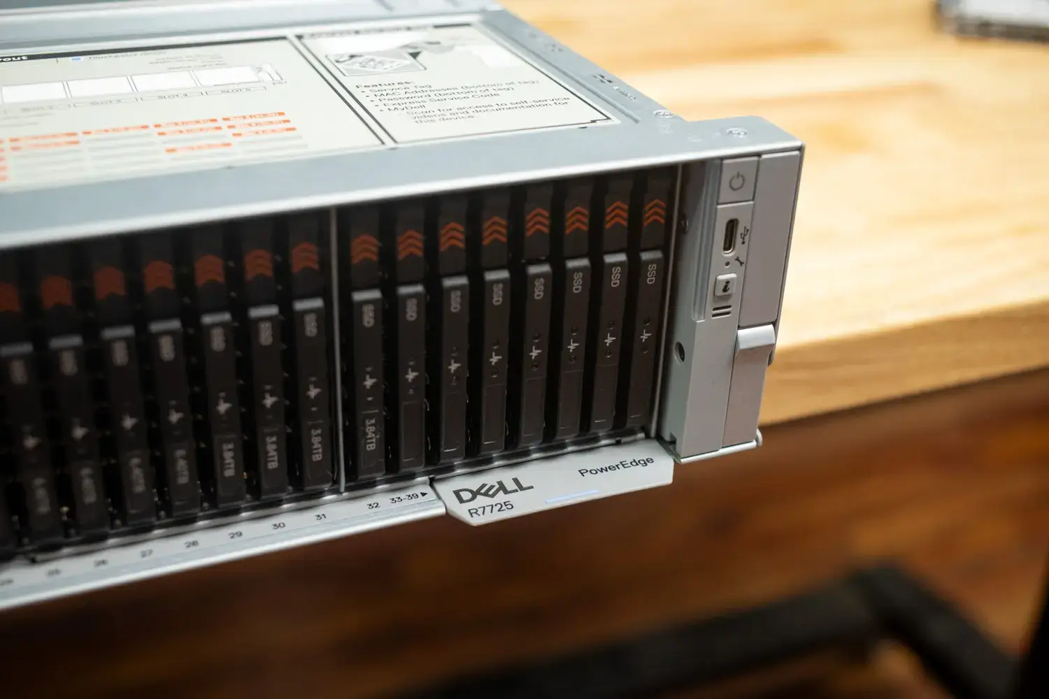 Обзор сервера Dell PowerEdge R7725 - универсальная мощь  Изображение 1