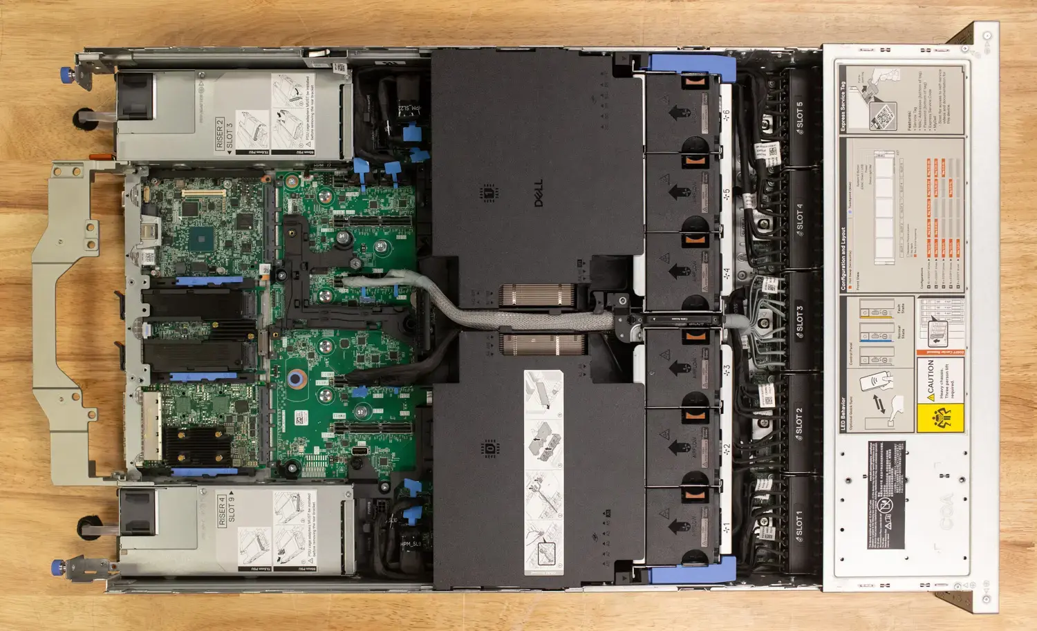 Обзор сервера Dell PowerEdge R7725 - универсальная мощь Изображение 4