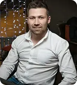 Фролов Роман