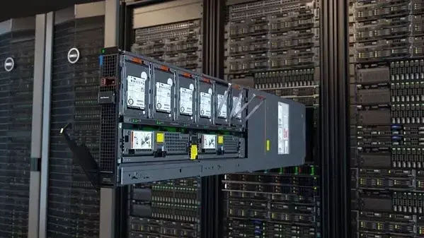 Обзор блейд-решения Dell EMC PowerEdge MX 7000 Изображение 18