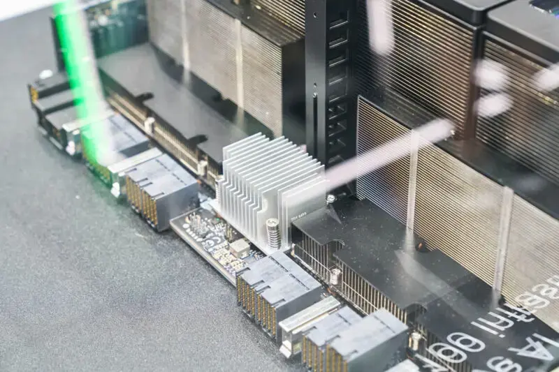 NVIDIA HGX B100 PCIe Retimers