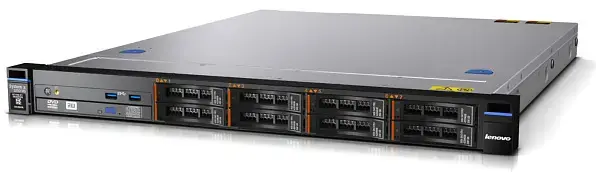 x3250-M5-front-left-Lenovo